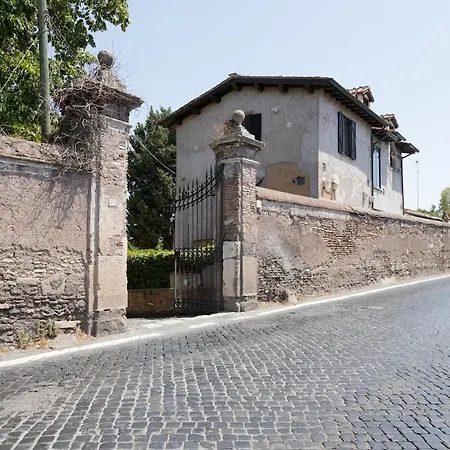 Loft Appia Antica Donna Eugenia